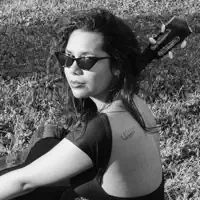 Ascolta undefined, guarda video musicali, leggi la biografia, vedi le date del tour & altro!