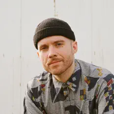 Dengarkan Lukas Droese, tonton video musik, baca bio, lihat tanggal tur & lainnya!