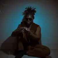 Ascolta undefined, guarda video musicali, leggi la biografia, vedi le date del tour & altro!