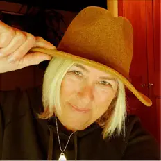 Listen to Sandy Shore, watch music videos, read bio, see tour dates & more!