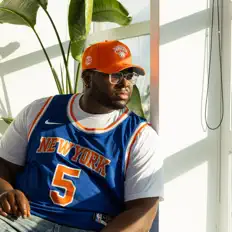 King Novaを聴いたり、ミュージックビデオを鑑賞したり、経歴やツアー日程などを確認したりしましょう！