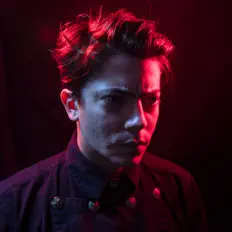 Rusty Cage सुनें, म्यूज़िक वीडियो देखें, बायो पढ़ें, दौरे की तारीखें और बहुत कुछ देखें!