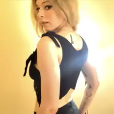 Ouça Liz Van Gretsch, assista a videoclipes, leia a biografia, veja as datas das turnês e mais!