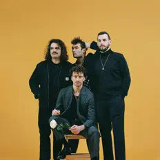 La Veine을(를) 듣고, 뮤직 비디오를 보고, 약력을 읽고, 투어 일정 등을 확인하세요!