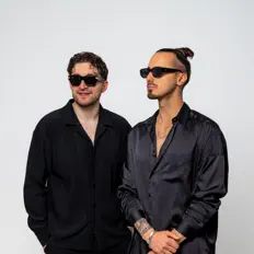 Lukas & Frank을(를) 듣고, 뮤직 비디오를 보고, 약력을 읽고, 투어 일정 등을 확인하세요!