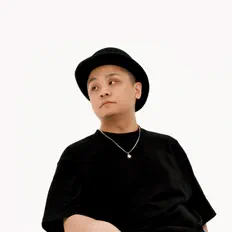 Listen to Zhi yu Xia, watch music videos, read bio, see tour dates & more!