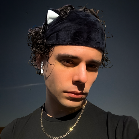 Emil - Apple Music
