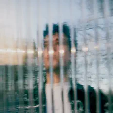 收听 Jimmi King、观看音乐视频、阅读小传、查看巡演日期等 ！