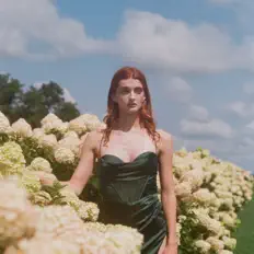 Escucha a Violet Stanza, mira vídeos musicales, lee la biografía, consulta fechas de giras y mucho más.