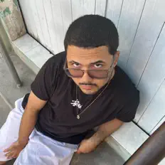 Escucha a noctuowl, mira videos musicales, lee su biografía, consulta las fechas de las gira y más.