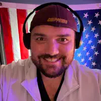 Hör dir undefined an, schau dir Musikvideos an, lies die Biografie, finde Tourdaten und mehr!