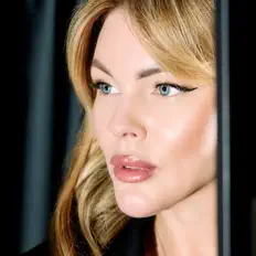 Ascolta КРИСКА, guarda video musicali, leggi la biografia, vedi le date del tour & altro!