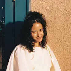Listen to Lauren Juzang, watch music videos, read bio, see tour dates & more!