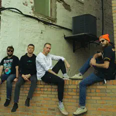 Dengarkan The New Models, tonton video musik, baca bio, lihat tanggal tur & lainnya!