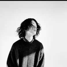 Dengarkan Lyrac, tonton video musik, baca bio, lihat tanggal tur & lainnya!