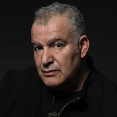 Ascolta Magyd Cherfi, guarda video musicali, leggi la biografia, vedi le date del tour & altro!