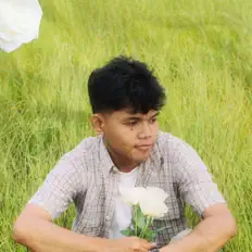 Listen to Ave, watch music videos, read bio, see tour dates & more!