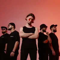 Escucha a undefined, mira vídeos musicales, lee la biografía, consulta fechas de giras y mucho más.