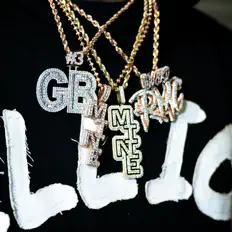 Listen to 3200 Tre, watch music videos, read bio, see tour dates & more!