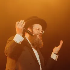 Dengarkan Shloime Daskal, tonton video musik, baca bio, lihat tanggal tur & lainnya!