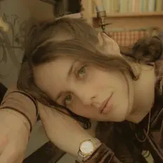 收听 Chiiara、观看音乐视频、阅读小传、查看巡演日期等 ！