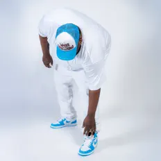 Escucha a Big Vonno, mira videos musicales, lee su biografía, consulta las fechas de las gira y más.