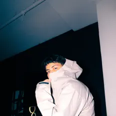 收听 Hvnest、观看音乐视频、阅读小传、查看巡演日期等 ！