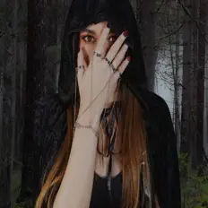 La Technobruja을(를) 듣고, 뮤직 비디오를 보고, 약력을 읽고, 투어 일정 등을 확인하세요!