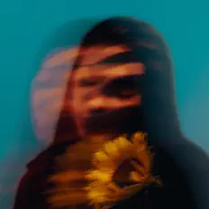 Ouve bluelis, vê vídeos de música, lê a biografia, vê as datas da digressão e muito mais!