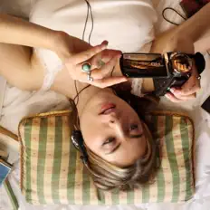 Ακούστε περιεχόμενο από lucky break, παρακολουθήστε μουσικά βίντεο, διαβάστε το βιογραφικό, δείτε ημερομηνίες περιοδείας, και πολλά ακόμη!