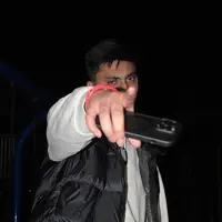 Ouve undefined, vê vídeos de música, lê a biografia, vê as datas da digressão e muito mais!