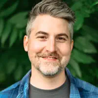 收听 undefined、观看音乐视频、阅读小传、查看巡演日期等 ！