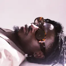 Dengarkan GJtheCaesar, tonton video musik, baca bio, lihat tanggal tur & lainnya!