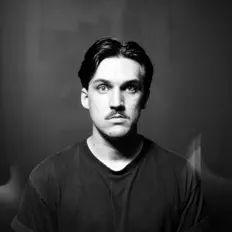 Ouve Willem James Cowan, vê vídeos de música, lê a biografia, vê as datas da digressão e muito mais!