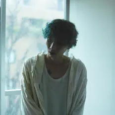 聆聽 SHIVAKEN、觀看音樂影片、閱讀小傳、查看巡演日期等！