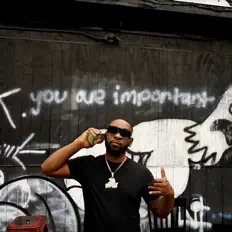 Escucha a Rap So Wavy, mira vídeos musicales, lee la biografía, consulta fechas de giras y mucho más.