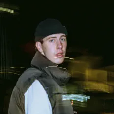 Ouça SOENKE, assista a videoclipes, leia a biografia, veja as datas das turnês e mais!