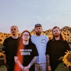 Ouça Pen Name, assista a videoclipes, leia a biografia, veja as datas das turnês e mais!