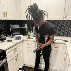 Escucha a 800DrillBaby, mira videos musicales, lee su biografía, consulta las fechas de las gira y más.