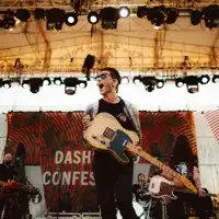 Escucha a undefined, mira videos musicales, lee su biografía, consulta las fechas de las gira y más.