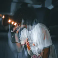 Luister naar CØN, bekijk muziekvideo's, lees de bio, bekijk de tourdata, en meer!