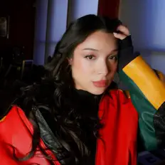 聆聽 Ginette Claudette、觀看音樂影片、閱讀小傳、查看巡演日期等！