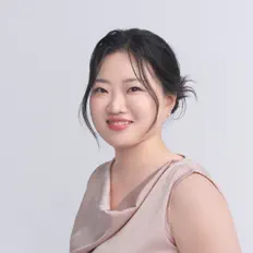 Dengarkan Yejeong Lee, tonton video musik, baca bio, lihat tanggal tur & lainnya!
