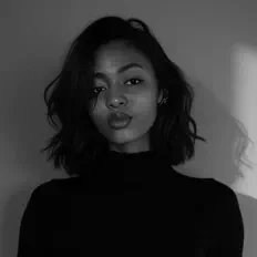 Hör dir Beautiful Glah an, schau dir Musikvideos an, lies die Biografie, finde Tourdaten und mehr!