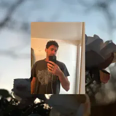 glittrを聴いたり、ミュージックビデオを鑑賞したり、経歴やツアー日程などを確認したりしましょう！