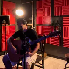 聆聽 Elias Jr、觀看音樂影片、閱讀小傳、查看巡演日期等！