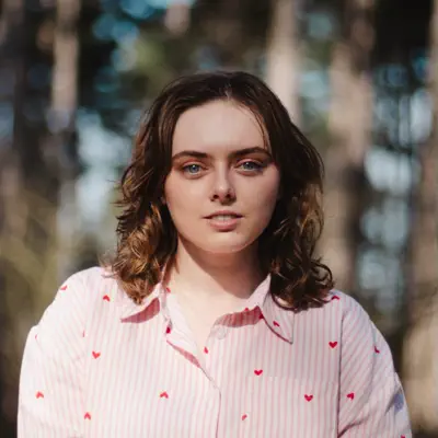 Listen to Tilly Louise, watch music videos, read bio, see tour dates & more!