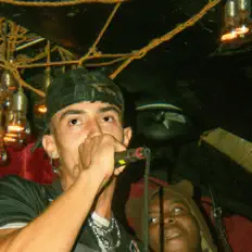 Dengarkan Amin, tonton video musik, baca bio, lihat tanggal tur & lainnya!