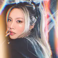 undefined: песни, клипы, биография, даты выступлений и многое другое.