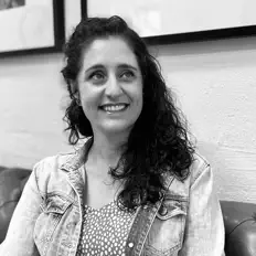 Posłuchaj wykonawcy Elize-Marié, obejrzyj teledyski, przeczytaj biografię, zobacz daty tras koncertowych i nie tylko!